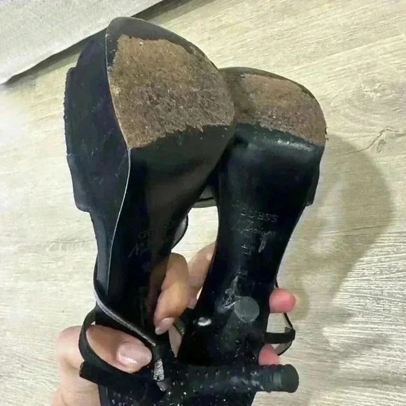 Guess by Marciano ~ black womens heel sandals ~ 9M - Picture 5 of 6